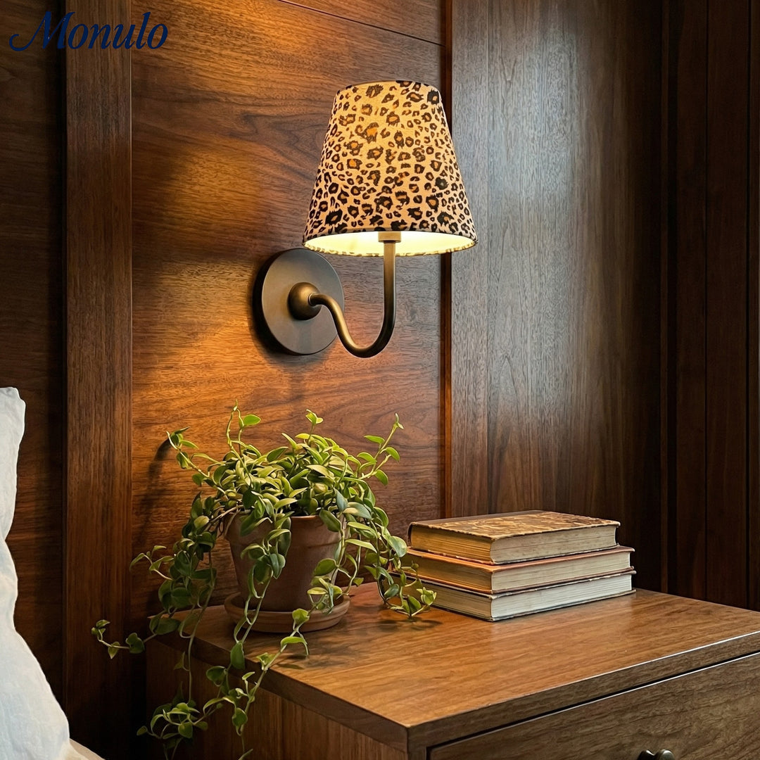 Lámpara de Pared con Pantalla Clásica Leopardo Luvora - Estilo Vintage para Iluminación de Dormitorio