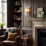 Bild in Gallery-Viewer laden, Velora Geschichtete Glas-Wandleuchte - Moderne Eleganz für Wohnzimmer
