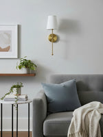 Bild in Gallery-Viewer laden, Meshara Wandleuchte - Moderne Metallleuchte für Wohnzimmer
