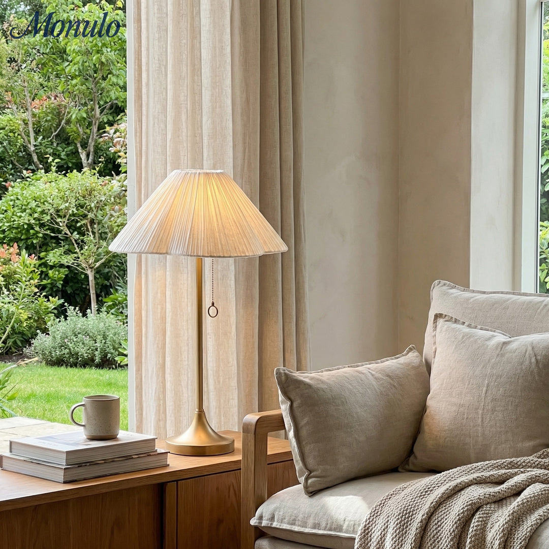 Blossine Elegante Leinen-Tischlampe mit gewelltem Rand – Moderne Lampe für das Schlafzimmer