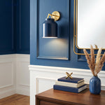 Cargar imagen en el visor de la Galería, Aplique de Pared Minimalista Hanton – Aplique Vintage de Vidrio Lechoso y Acento de Metal