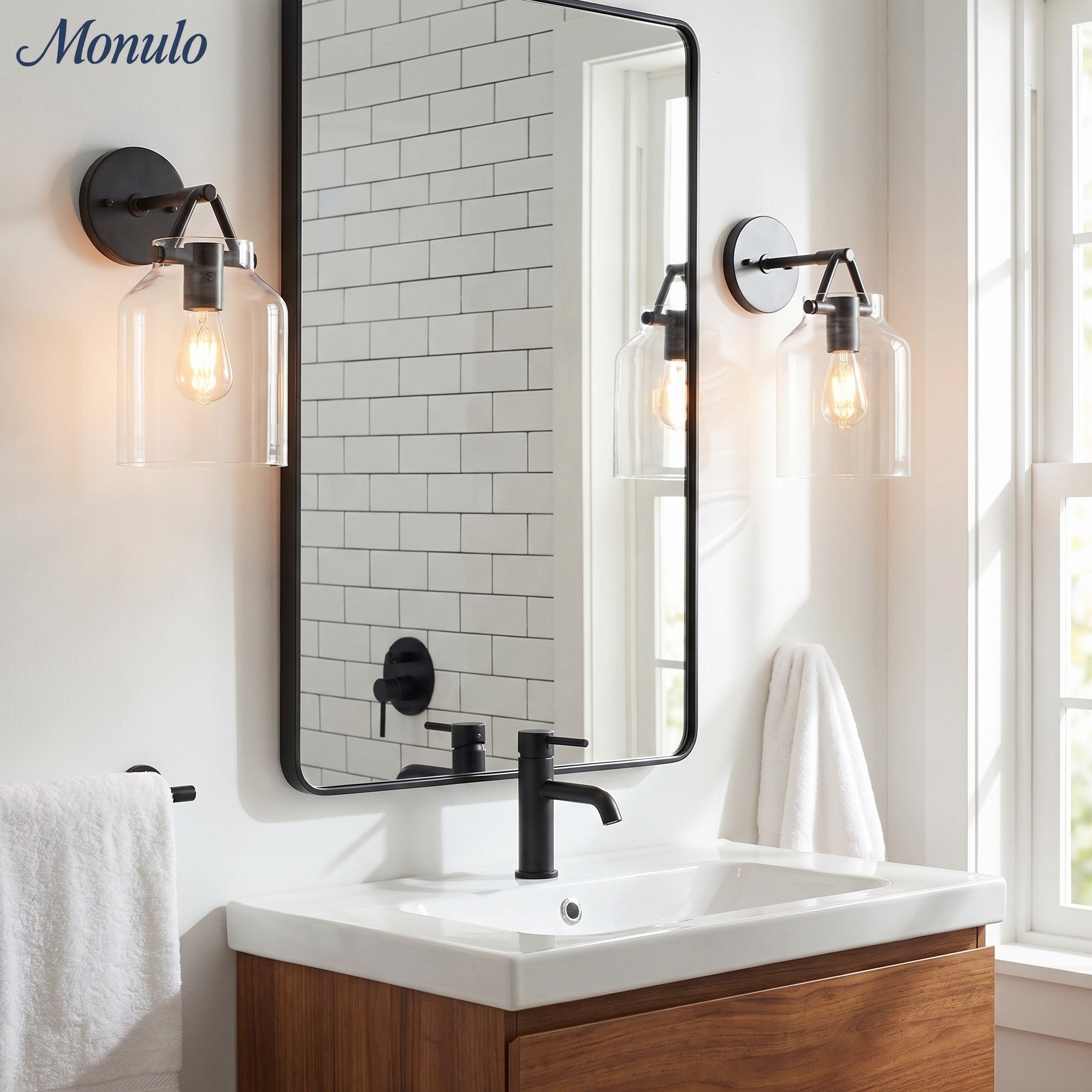 Hanton Minimalistische Wandleuchte – Vintage Milchglas-Wandleuchte mit Metallakzent