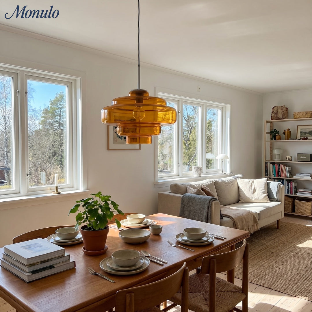 Lámpara colgante Koloro con pantalla de vidrio coloreado: moderna lámpara de suspensión ajustable para interiores.