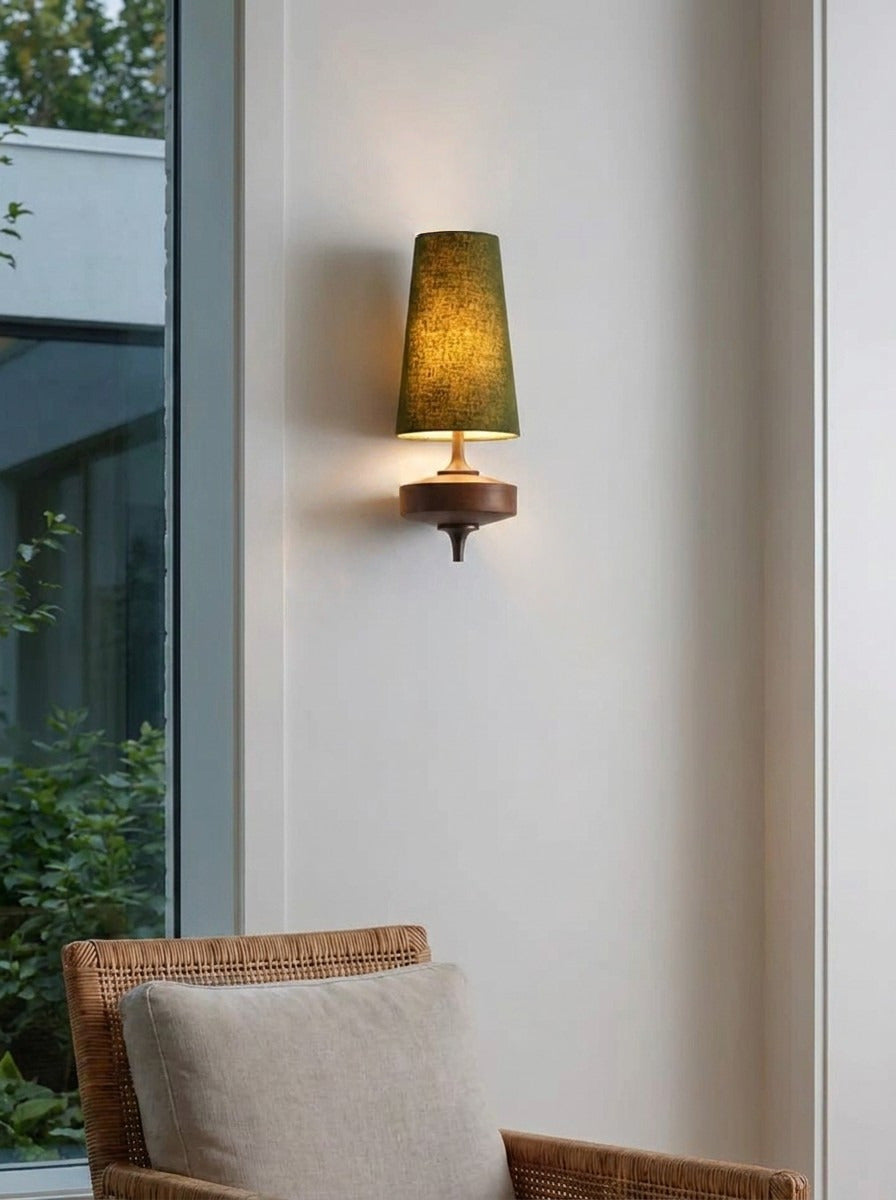 Rowan Retro Stoffschirm Wandleuchte – Klassische Stoffbeleuchtung für Schlafzimmer