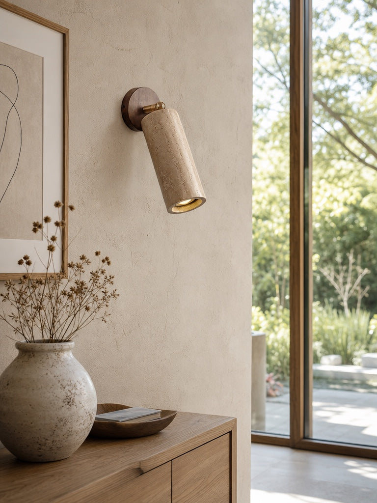 Aplique de pared cilíndrico de travertino