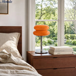 Bild in Gallery-Viewer laden, Glasentro Bauhaus Tischlampe Geometrisches Glasdesign Moderner Akzent für Wohnzimmer N12