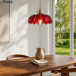 Charger l'image dans la visionneuse de galerie, Suspension en verre inspirée de la tulipe Verdoma — Lampe suspendue florale rustique vintage pour cuisines ou salles à manger