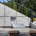Bild in Gallery-Viewer laden, Morvane Geometrische Aluminium-Wandleuchte - Industrielle Außenbeleuchtung für den Eingangsbereich