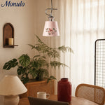 Bild in Gallery-Viewer laden, Eloria Blütenanhänger-Lampe – Keramische Vintage-Hängeleuchte mit Blumenmuster aus Messing für Innenräume
