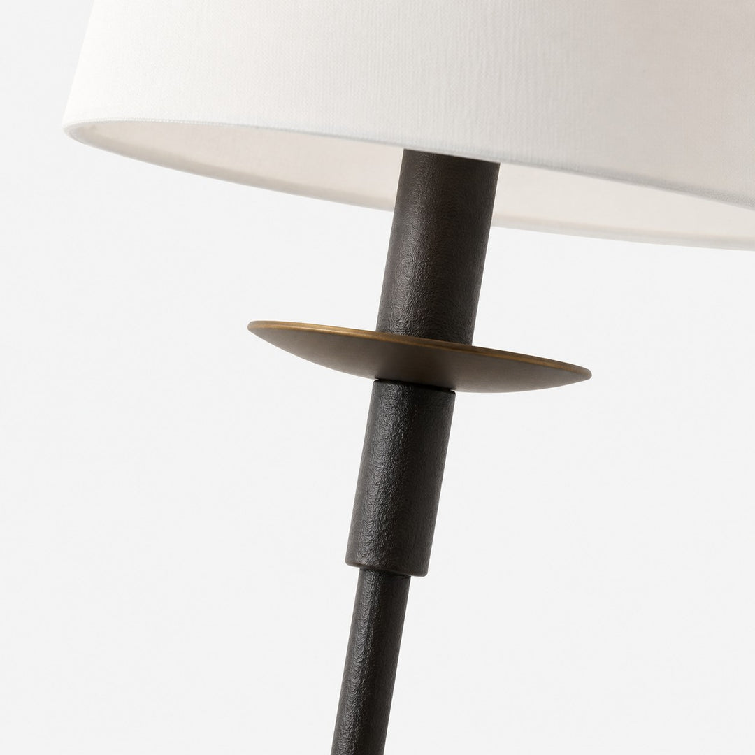 Rowan Leinen Bügeleisen Tischlampe - Elegante traditionelle Nachttischbeleuchtung