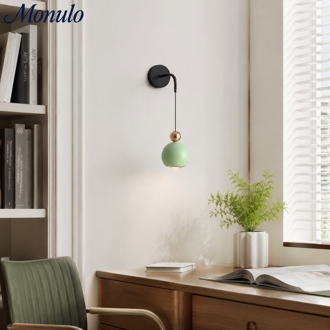 Applique murale Ivoran Globe - Lampe d'accent nordique en fer, aluminium et acrylique pour intérieur de chambre
