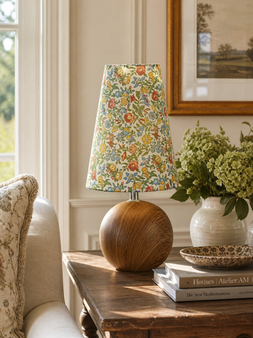 Florence Floral Fabric Table Lamp – Vintage Wood Base Bedside Light for Bedroom, Reading Nook