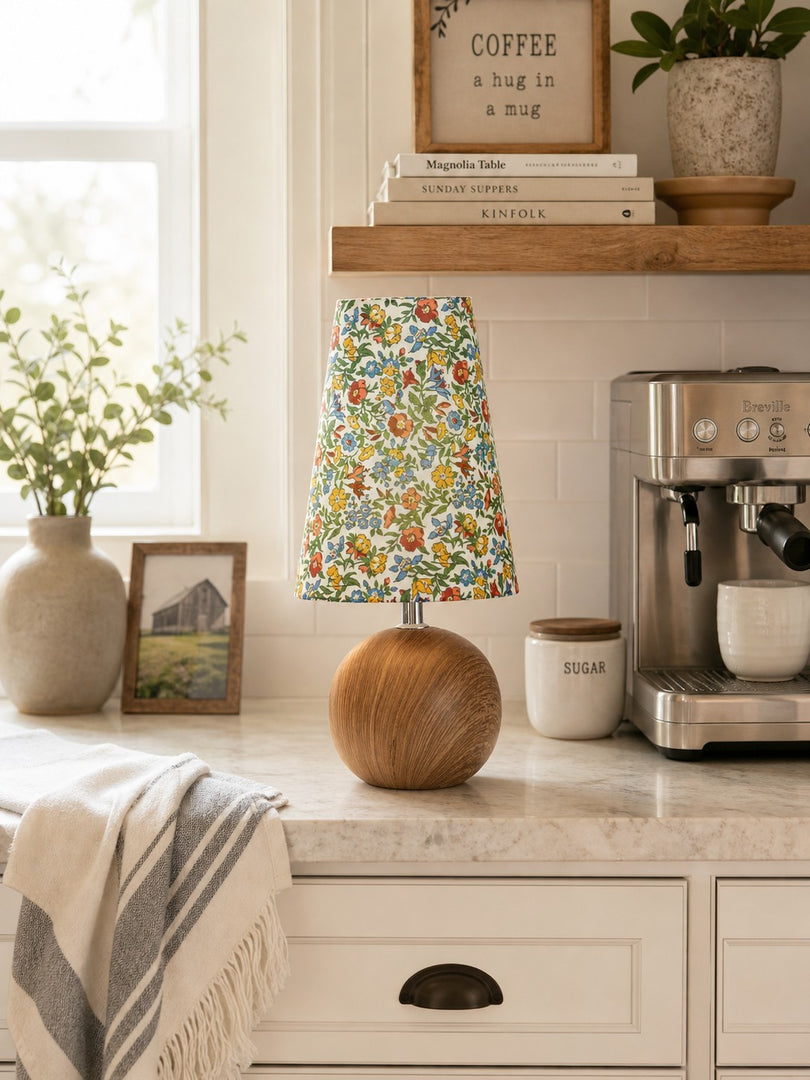 Florence Floral Fabric Table Lamp – Vintage Wood Base Bedside Light for Bedroom, Reading Nook