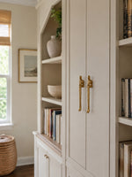 Load image into Gallery viewer, Verlitho Sculptural Thinker Cabinet Handle - Nordic Artistic Hardware for Furniture