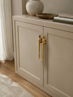 Load image into Gallery viewer, Verlitho Sculptural Thinker Cabinet Handle - Nordic Artistic Hardware for Furniture