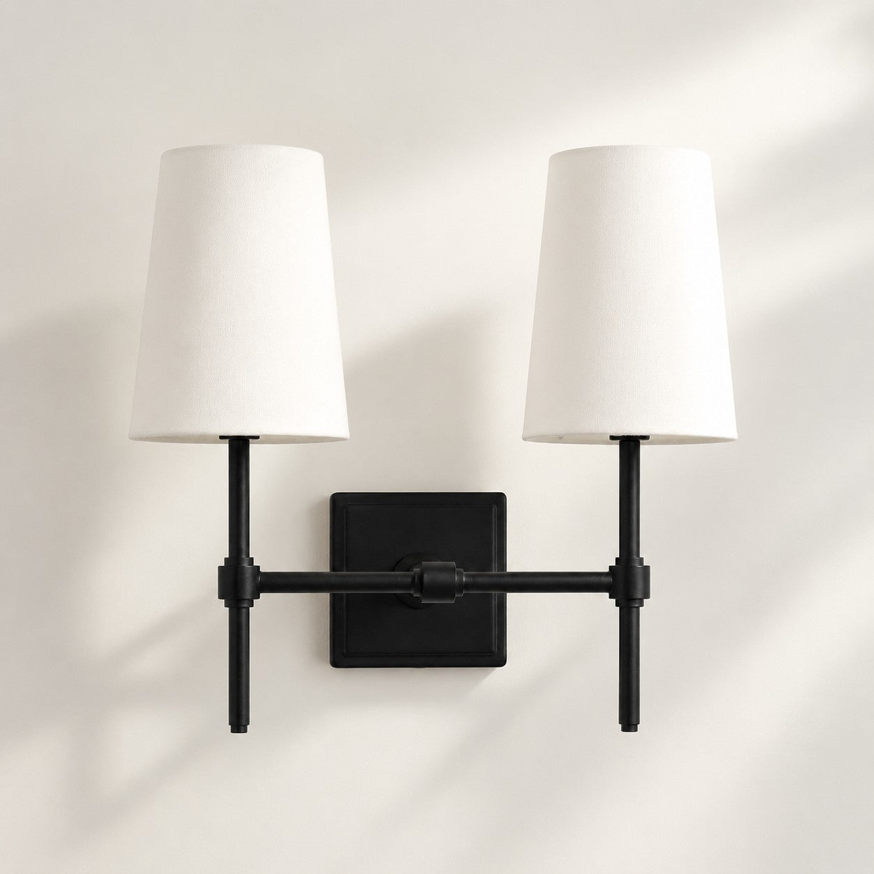 Rowan Wandleuchte mit Leinenschirm – Retro-Metallwandleuchte für Schlafzimmer und Flur