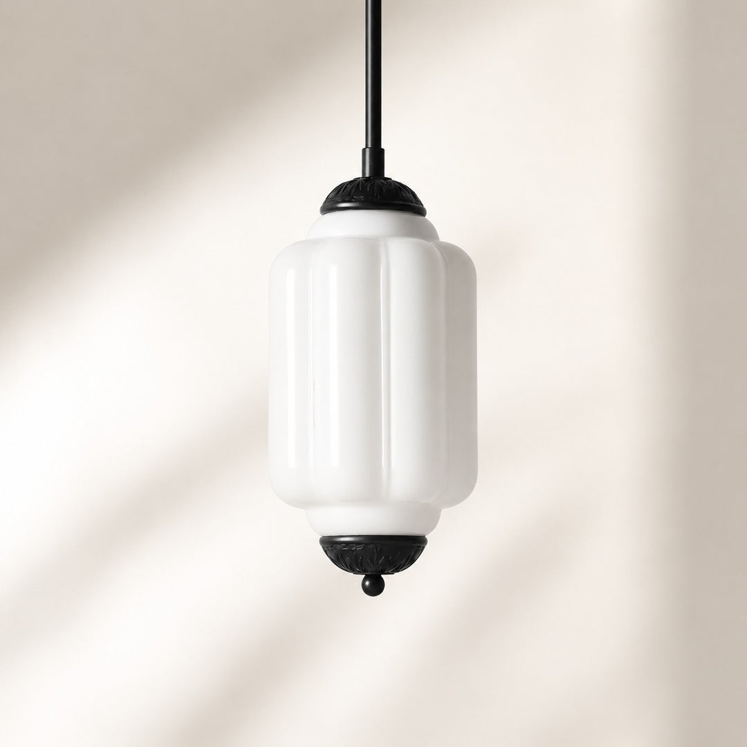 Eloise Vintage inspiriertes gewelltes Milchglas-Anhänger - modernes Akzentlicht für Küche und Schlafzimmer