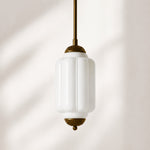 Bild in Gallery-Viewer laden, Eloise Vintage inspiriertes gewelltes Milchglas-Anhänger - modernes Akzentlicht für Küche und Schlafzimmer