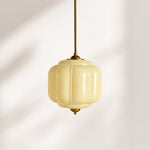 Bild in Gallery-Viewer laden, Eloise Vintage inspiriertes gewelltes Milchglas-Anhänger - modernes Akzentlicht für Küche und Schlafzimmer