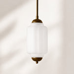 Bild in Gallery-Viewer laden, Eloise Vintage inspiriertes gewelltes Milchglas-Anhänger - modernes Akzentlicht für Küche und Schlafzimmer