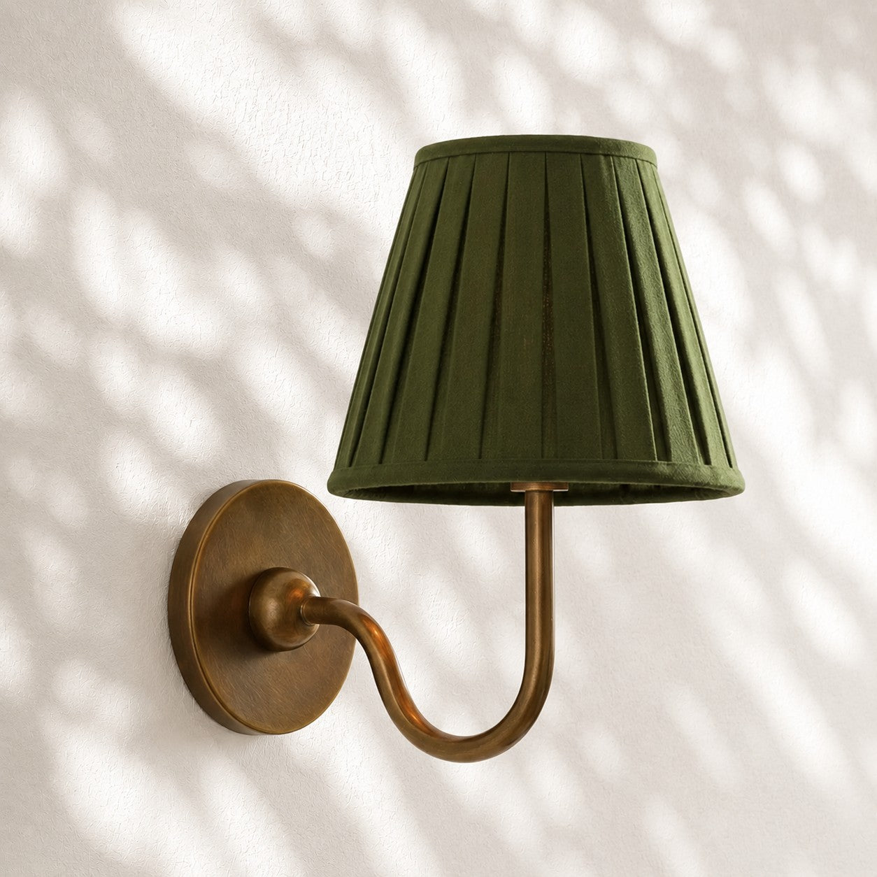 Aplique de pared Luvora con pantalla de tela y pantalla de tambor - Aplique plisado clásico