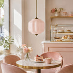 Bild in Gallery-Viewer laden, Eloise Vintage inspiriertes gewelltes Milchglas-Anhänger - modernes Akzentlicht für Küche und Schlafzimmer