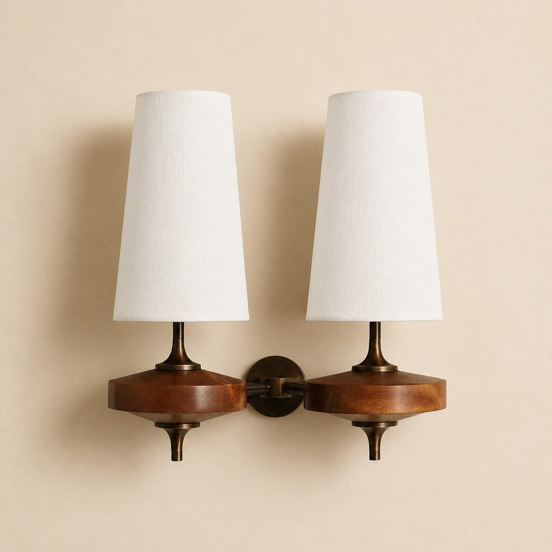 Aplique de pared Rowan Retro con pantalla de tela: iluminación clásica de tela para el dormitorio