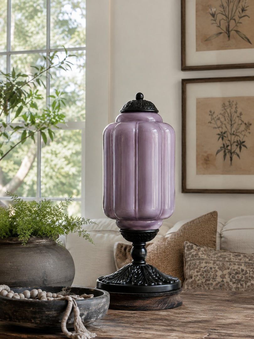 Eloise Scallop Glasschirm Vintage-inspirierte Tischlampe für Schlafzimmer und Wohnzimmer Akzentbeleuchtung