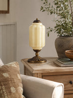 Bild in Gallery-Viewer laden, Eloise Scallop Glasschirm Vintage-inspirierte Tischlampe für Schlafzimmer und Wohnzimmer Akzentbeleuchtung