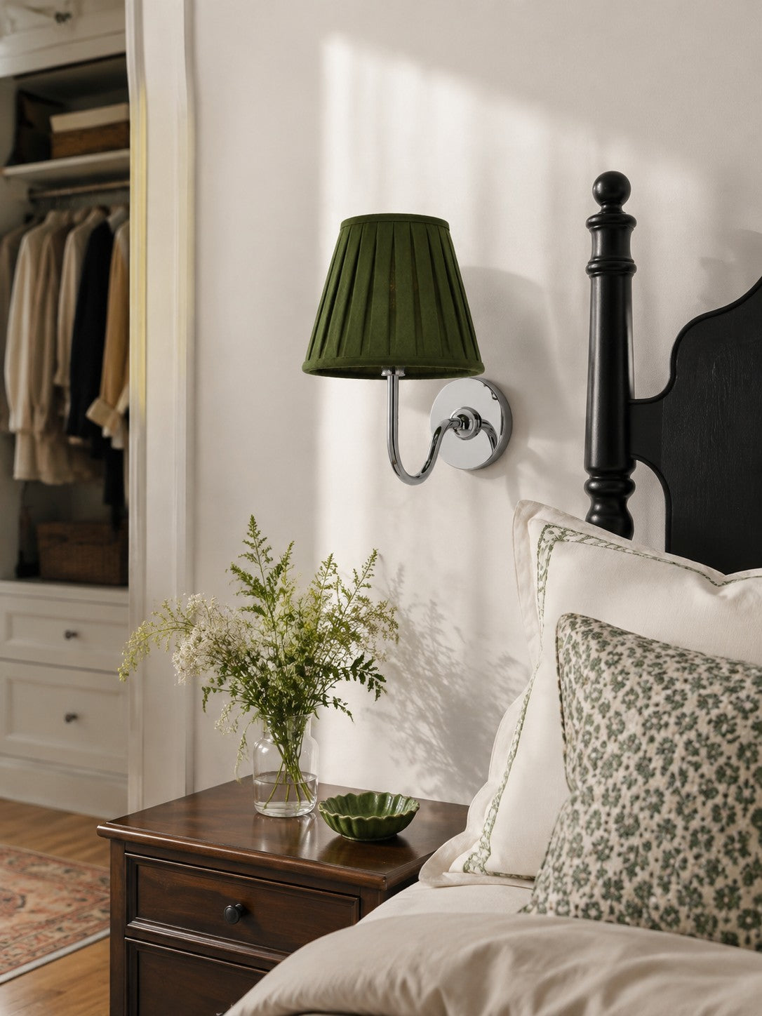 Aplique de pared Luvora con pantalla de tela y pantalla de tambor - Aplique plisado clásico