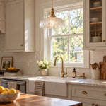 Bild in Gallery-Viewer laden, Scalloped Clear Glass Pendant Light