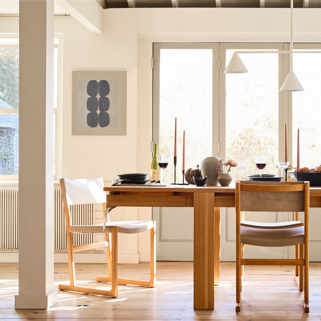 Lámpara de araña de metal con pantalla cónica Brivana: lámpara de comedor minimalista lineal