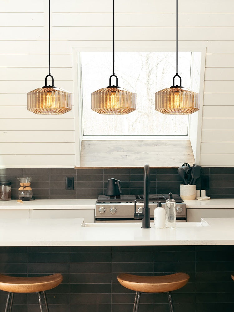 Gerippte Glaspendelleuchte - Vintage-Grün Glas Hängeleuchte mit modernem Reiz