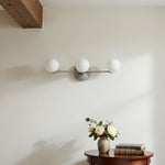 Charger l&#39;image dans la visionneuse de galerie, Glorica Glass Mid Century Modern Vanity Light - 3 Light Wall Fixture
