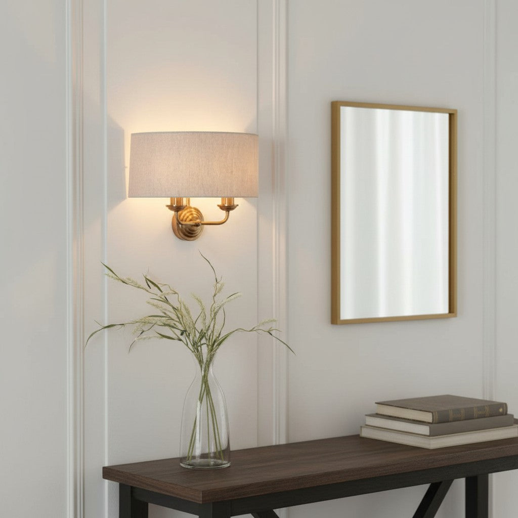 Tela Eleganter Stoffschirm Wandleuchte mit Veredeltem Metallrahmen für Wohnzimmer und Schlafzimmer