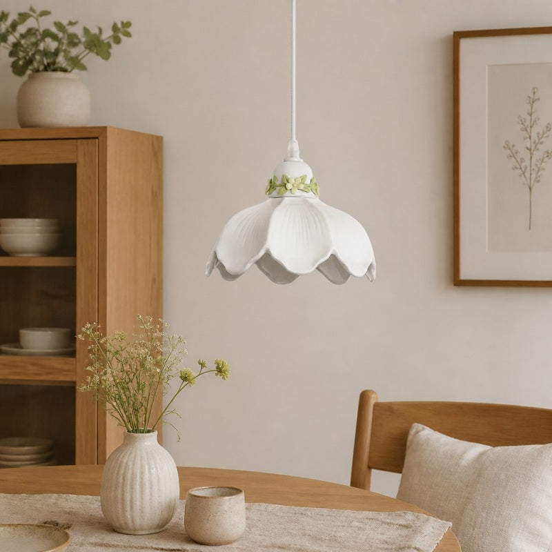 Cazelle Flower Pendant Lamp – Romantic Lighting for Bedroom