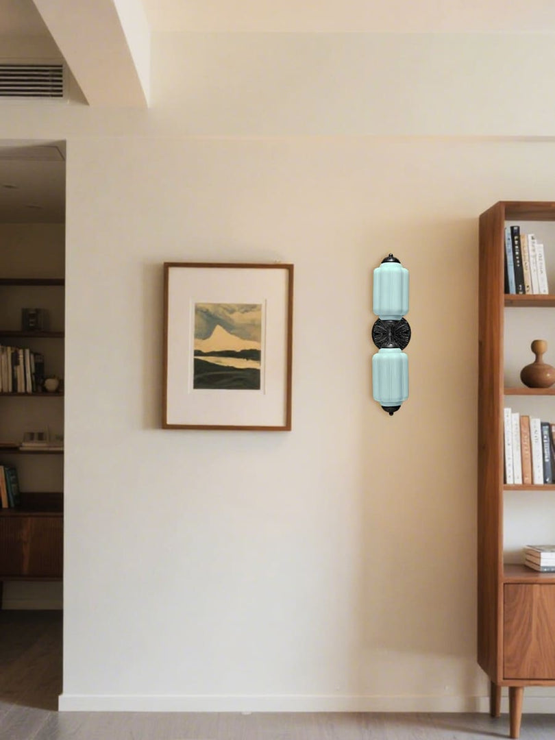 Aplique de pared horizontal Eloise de cristal vintage americano con forma de farol