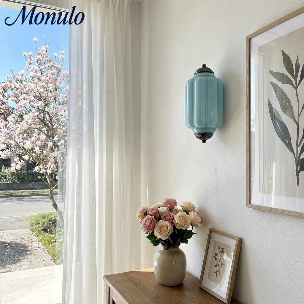 Applique murale vintage en verre laiteux festonné Eloise - Éclairage d'appoint moderne pour salle de bain et chambre