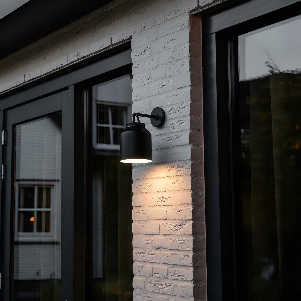 Applique d'extérieur moderne Hanton – Applique murale d'extérieur moderne et industrielle 