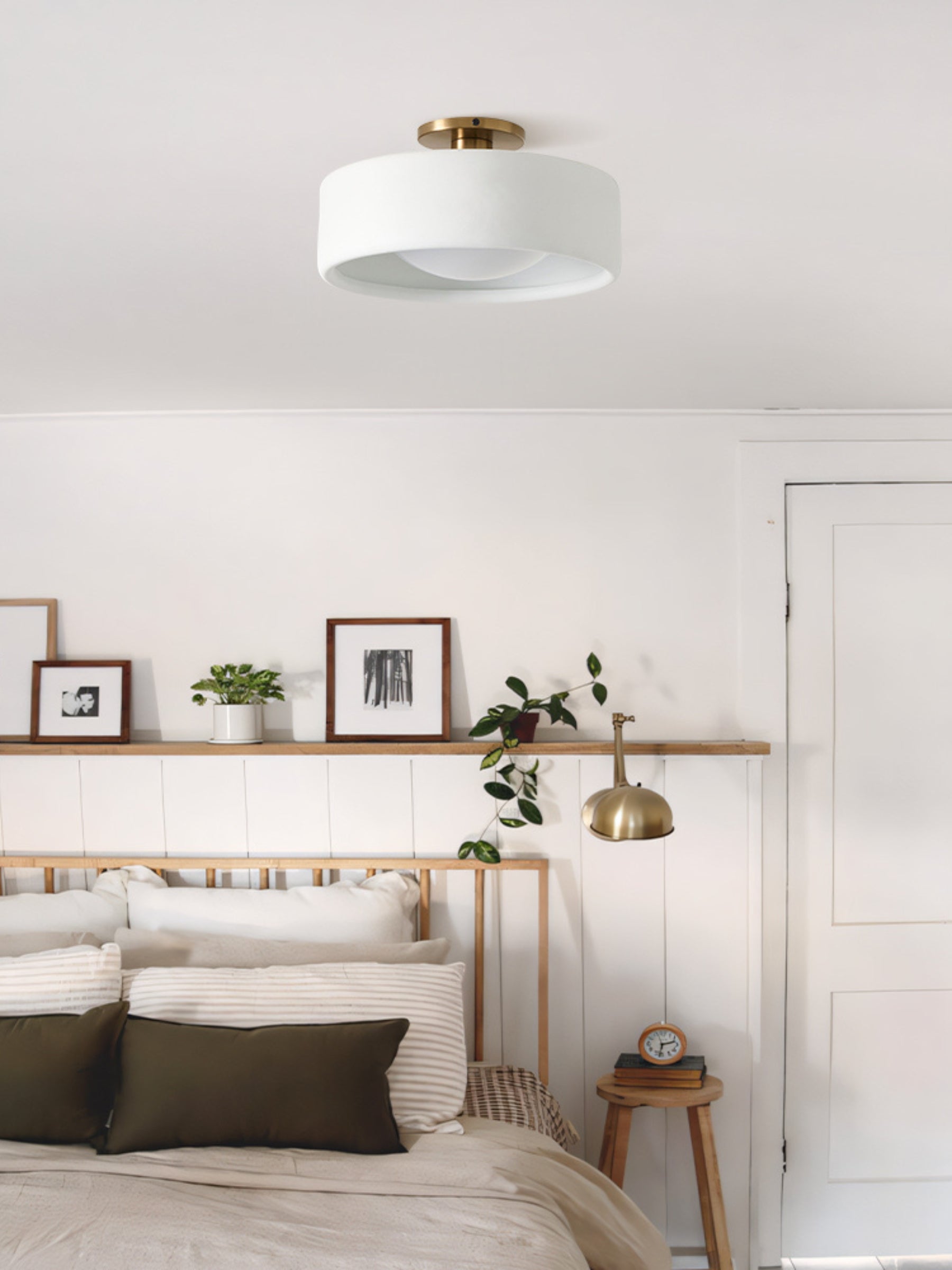 Cerova Porcelain Flush Mount Ceiling Light – Modern Low-Profile Fixture