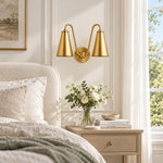 Cargar imagen en el visor de la Galería, Twin Shade Brass Arm Brass Plate Wall Light