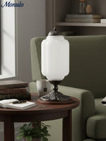 Charger l'image dans la visionneuse de galerie, Lampe de table Eloise en verre vintage