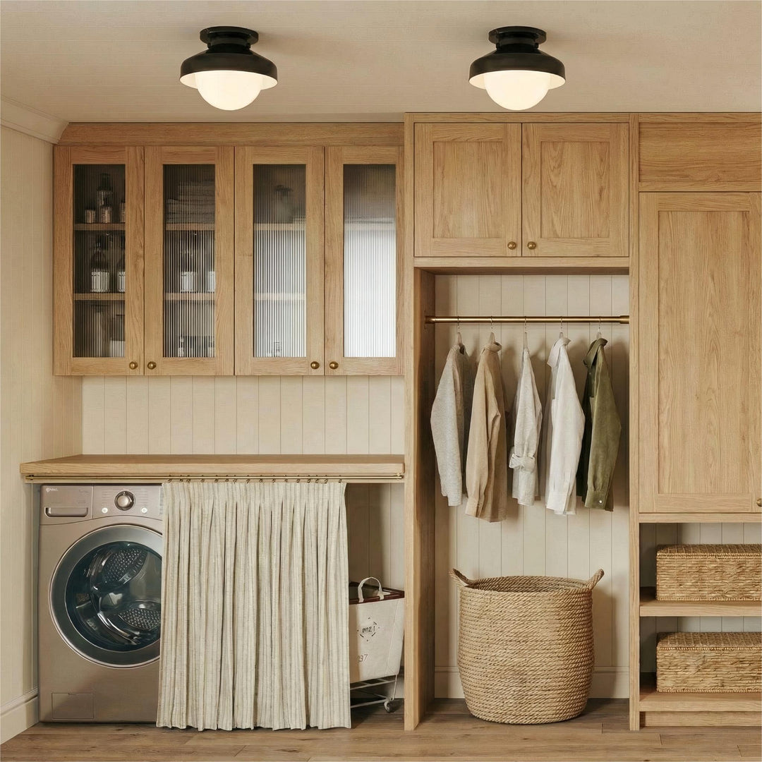 Hanton Aufputz-Deckenleuchte – Modernes minimalistisches Leuchtmittel mit Milchglas- und Metallschirm