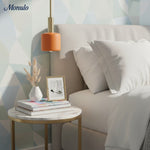 Charger l'image dans la visionneuse de galerie, Suspension contemporaine minimaliste et élégante Cerova – Abat-jour en porcelaine ivoire pour îlot de cuisine et chambre 