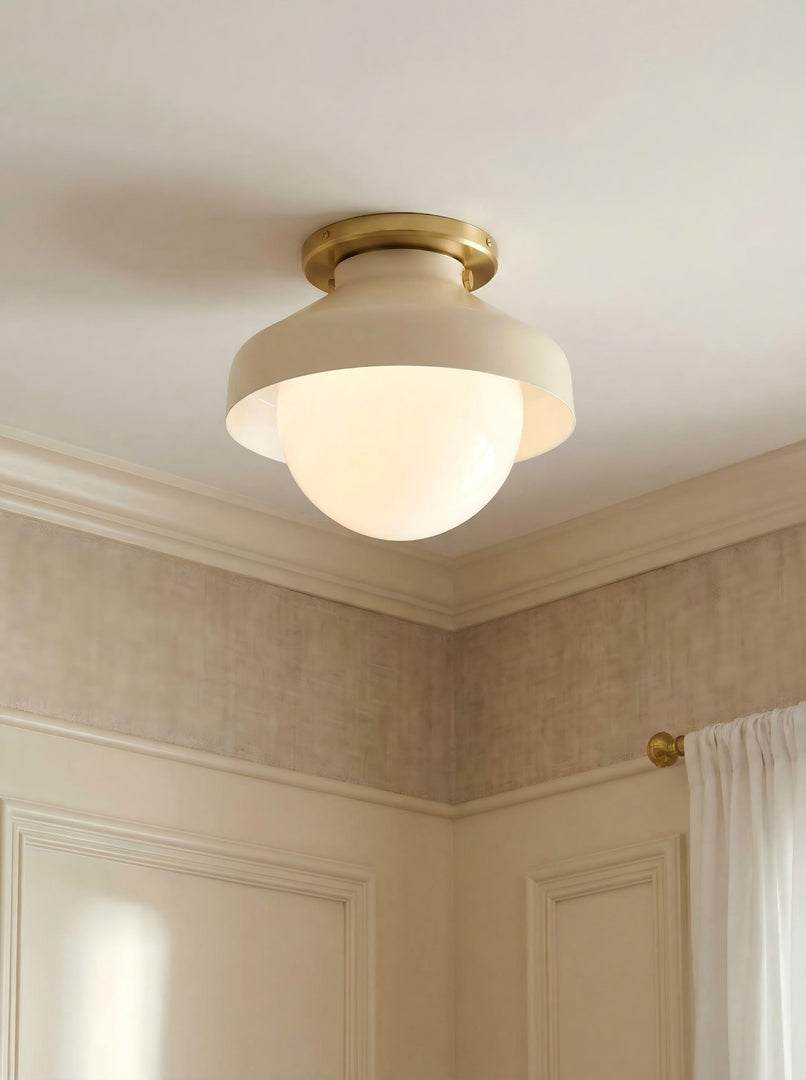 Hanton Aufputz-Deckenleuchte – Modernes minimalistisches Leuchtmittel mit Milchglas- und Metallschirm