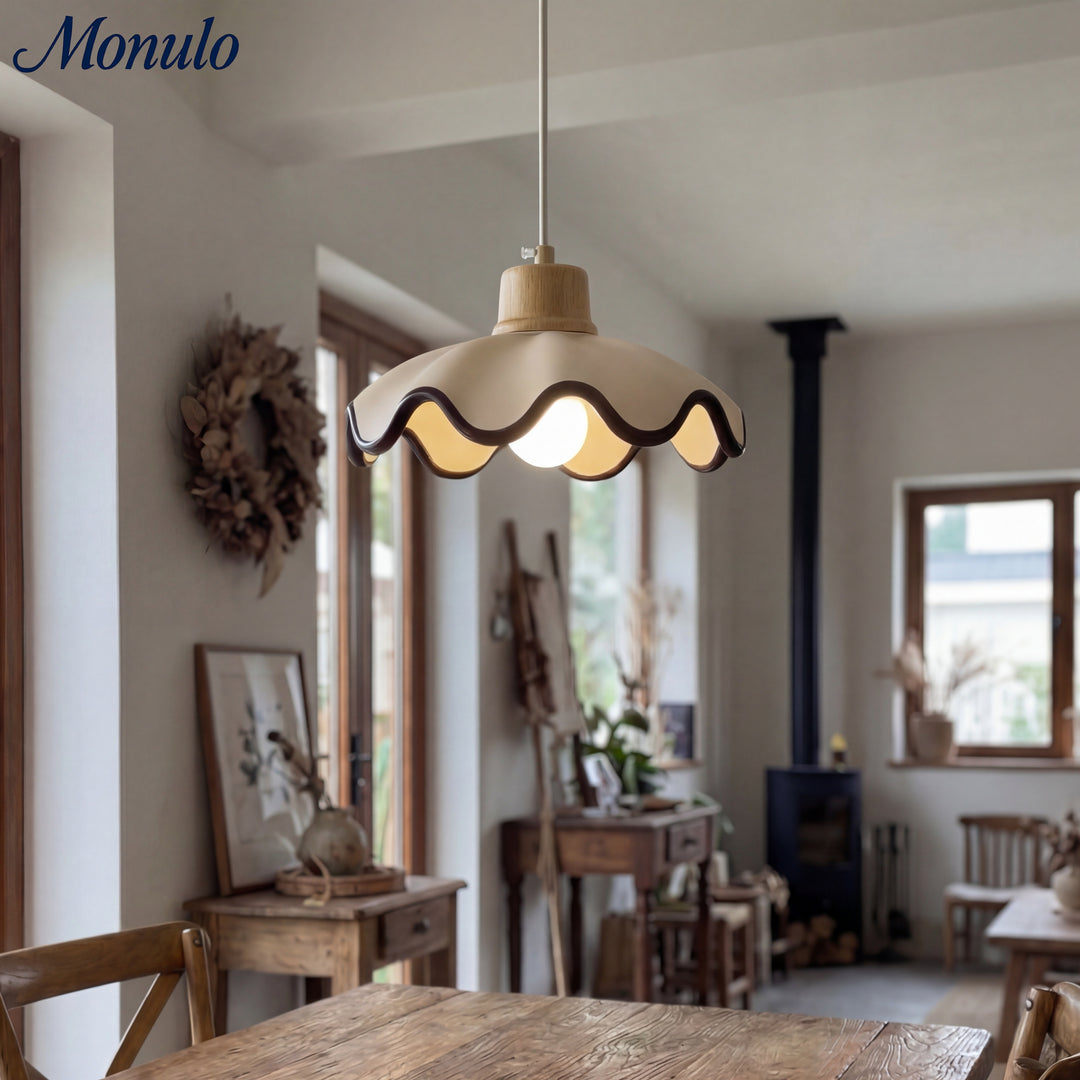 Suspension en résine en forme d'onde Resinova - Résine métallique moderne pour salles à manger et cuisines