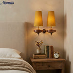Cargar imagen en el visor de la Galería, Aplique de pared Rowan Retro con pantalla de tela: iluminación clásica de tela para el dormitorio