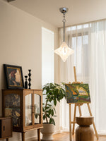 Cargar imagen en el visor de la Galería, Lámpara colgante Art Déco Star de cristal esmerilado con estilo geométrico - Astris Elara 
