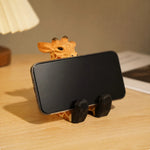 Cargar imagen en el visor de la Galería, Wooden animal phone stand scene view