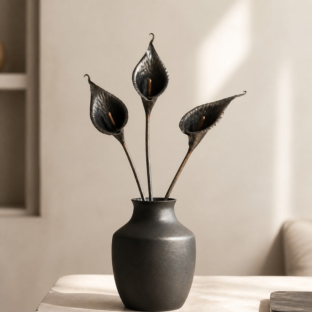 Decoración de tallo de lirio de agua de hierro forjado a mano